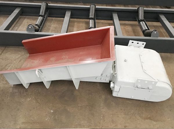 Electromagnetic Vibrating Feeder